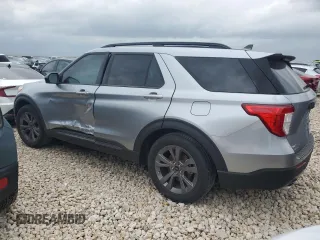 2022 Ford Explorer XLT z VIN 1FMSK7DH9NGC41271, wystawiony jako Copart lot #53530595 z przebiegiem 10 620 mil mil oraz Czysty tytuł • Clean title. Historia ofert i sprzedaży dostępna na DreamBid. Obrazek 2.
