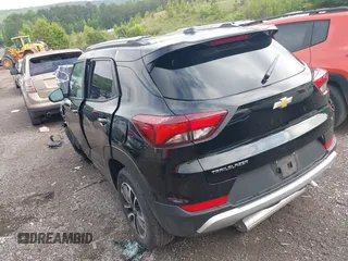 2025 Chevrolet TrailBlazer LT with VIN KL79MPSP8SB125914, listed as a IAAI auction lot 42152829 with Not Provided miles and . Bid and sale history available at DreamBid. Image 3.
