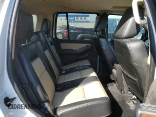 2010 Ford Explorer Eddie Bauer z VIN 1FMEU7E87AUA08880, wystawiony jako Copart lot #50933215 z przebiegiem 148 309 mil mil oraz Szkoda całkowita • Salvage title. Historia ofert i sprzedaży dostępna na DreamBid. Obrazek 12.