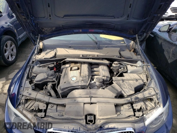 2013 BMW 3 Series 328i xDrive with VIN WBAKF5C53DJ297886, listed as a Copart auction lot 37358424 with 114,081 mi miles and Non Repairable. Bid and sale history available at carsss.com. Image 11.