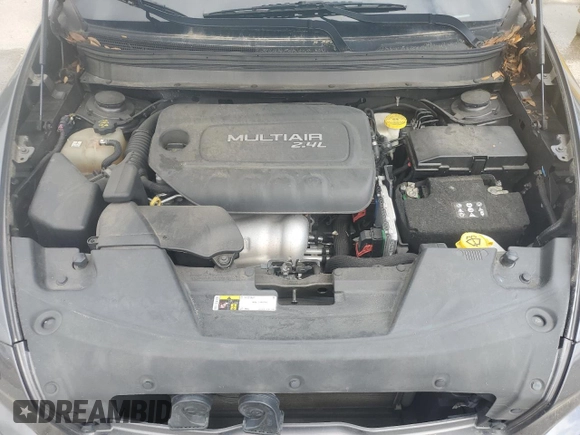 2017 Jeep Cherokee Latitude z VIN 1C4PJLCB6HW643259, wystawiony jako Copart lot #51160335 z przebiegiem 123 667 mil mil oraz Szkoda całkowita • Salvage title. Historia ofert i sprzedaży dostępna na DreamBid. Obrazek 13.