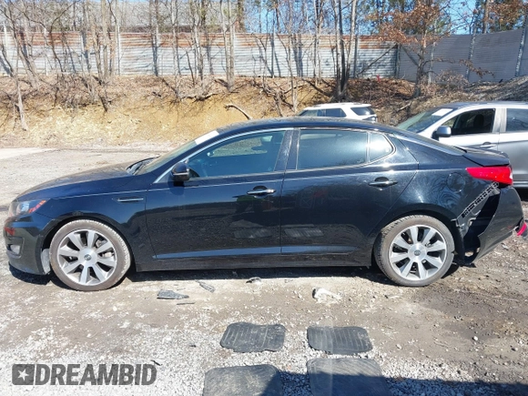 2013 Kia Optima SX with VIN 5XXGR4A65DG186542, listed as a IAAI auction lot 41824914 with 205,582 mi miles and . Bid and sale history available at DreamBid. Image 14.