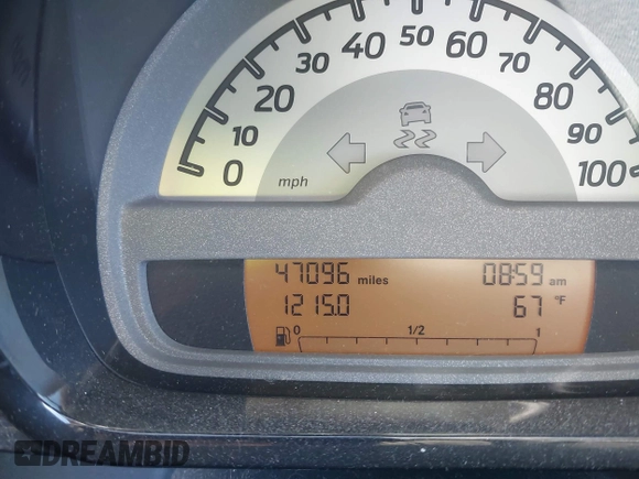 2015 Smart fortwo Passion z VIN WMEEJ3BA7FK805194, wystawiony jako IAAI lot #41676265 z przebiegiem 47 096 mil mil oraz . Historia ofert i sprzedaży dostępna na DreamBid. Obrazek 16.