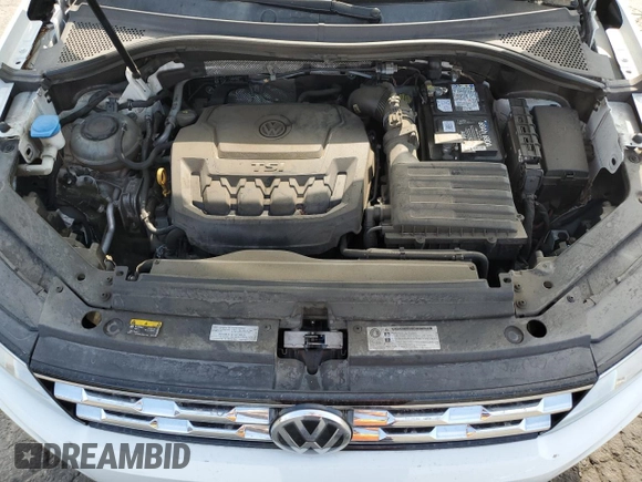 2018 Volkswagen Tiguan SEL z VIN 3VV3B7AX8JM208087, wystawiony jako Copart lot #59563715 z przebiegiem 79 863 mil mil oraz Szkoda całkowita • Salvage title. Historia ofert i sprzedaży dostępna na DreamBid. Obrazek 12.