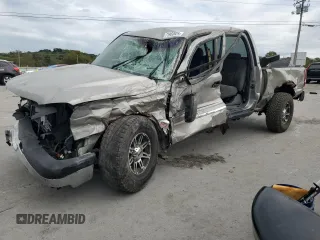 2003 Chevrolet Silverado 1500HD LS z VIN 1GCGC13U33F239621, wystawiony jako Copart lot #71950024 z przebiegiem Nie podano mil oraz Szkoda całkowita • Salvage title. Historia ofert i sprzedaży dostępna na DreamBid. Obrazek 1.