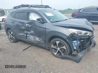 2016 Hyundai Tucson Eco z VIN KM8J3CA28GU095533, wystawiony jako IAAI lot #42348281 z przebiegiem Nie podano mil oraz . Historia ofert i sprzedaży dostępna na DreamBid. Obrazek 1.