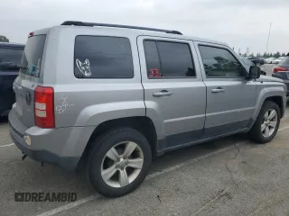 2017 Jeep Patriot High Altitude with VIN 1C4NJPFA0HD209237, listed as a Copart auction lot 54102785 with 184,433 mi miles and Clean Title. Bid and sale history available at carsss.com. Image 3.