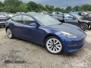 2022 Tesla Model 3 z VIN 5YJ3E1EA9NF368921, wystawiony jako Copart lot #60301705 z przebiegiem 91 048 mil mil oraz Czysty tytuł • Clean title. Historia ofert i sprzedaży dostępna na DreamBid. Obrazek 4.