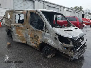 2018 Ford Transit with VIN 1FTYR1ZM1JKA12491, listed as a IAAI auction lot 41775868 with 175,000 mi miles. Bid and sale history available at carsss.com. Image 1.