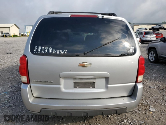 2005 Chevrolet Uplander LS z VIN 1GNDV23L95D178081, wystawiony jako Copart lot #57878195 z przebiegiem 165 456 mil mil oraz Szkoda całkowita • Salvage title. Historia ofert i sprzedaży dostępna na DreamBid. Obrazek 6.