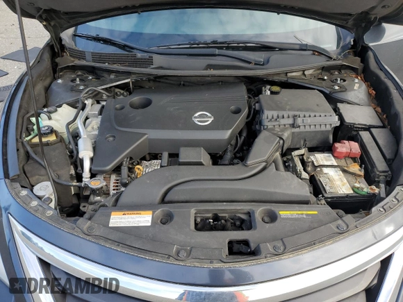 2015 Nissan Altima S with VIN 1N4AL3AP3FN374824, listed as a Copart auction lot 52120065 with 104,189 mi miles and Salvage Title. Bid and sale history available at DreamBid. Image 13.