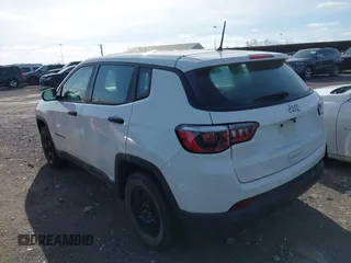 2018 Jeep Compass Sport with VIN 3C4NJCABXJT263332, listed as a IAAI auction lot 41554259 with 91,156 mi miles and . Bid and sale history available at DreamBid. Image 3.