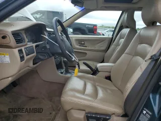 1998 Volvo V70 с VIN YV1LW5643W2384804, выставлен на аукционе Copart как лот 58273805 с пробегом 90 351 миль миль и Чистый • Clean title. История ставок и продаж доступна на DreamBid. Изображение 7.