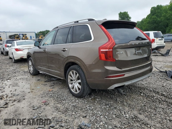 2016 Volvo XC90 T6 Momentum z VIN YV4A22PK6G1032633, wystawiony jako Copart lot #56704495 z przebiegiem 179 836 mil mil oraz Tytuł czysty. Historia ofert i sprzedaży dostępna na DreamBid. Obrazek 2.