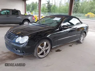 2005 Mercedes-Benz CLK 500 with VIN WDBTK75J55F139609, listed as a IAAI auction lot 42232645 with 136,367 mi miles and . Bid and sale history available at DreamBid. Image 17.