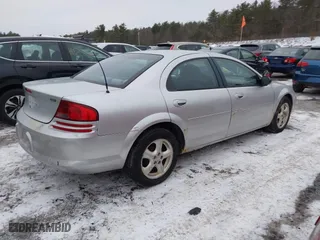 2004 Dodge Stratus SXT with VIN 1B3EL46X44N210281, listed as a IAAI auction lot 41546221 with 121,902 mi miles. Bid and sale history available at carsss.com. Image 4.