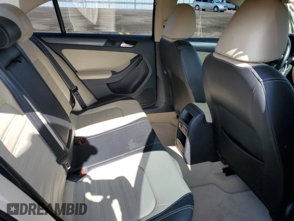 2013 Volkswagen Jetta SEL с VIN 3VWLP7AJ6DM379787, выставлен на аукционе Copart как лот 59637205 с пробегом 99 460 миль миль и Списание • Salvage title. История ставок и продаж доступна на DreamBid. Изображение 10.
