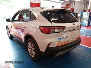 2020 Ford Escape SE z VIN 1FMCU9G68LUB45067, wystawiony jako IAAI lot #42575848 z przebiegiem 68 313 mil mil oraz . Historia ofert i sprzedaży dostępna na DreamBid. Obrazek 20.