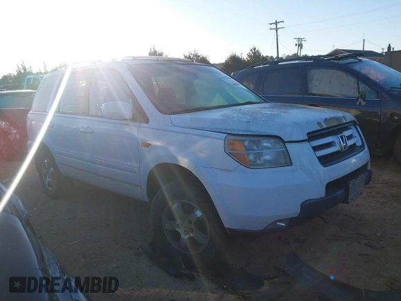 2008 Honda Pilot EX-L with VIN 5FNYF18598B027816, listed as a IAAI auction lot 41725788 with 245,245 mi miles. Bid and sale history available at carsss.com. Image 1.