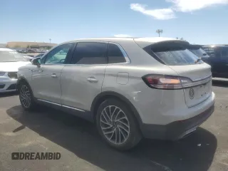 2019 Lincoln Nautilus Reserve z VIN 2LMPJ6LP8KBL14746, wystawiony jako Copart lot #60175275 z przebiegiem 96 405 mil mil oraz Szkoda całkowita • Salvage title. Historia ofert i sprzedaży dostępna na DreamBid. Obrazek 2.