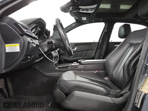 2012 Mercedes-Benz E 350 Luxury with VIN WDDHF5KB1CA588735, listed as a Copart auction lot 54622255 with 113,479 mi miles and Clean Title. Bid and sale history available at DreamBid. Image 7.