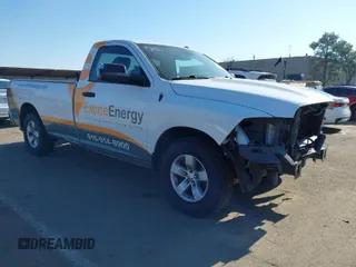 2017 Ram 1500 Tradesman z VIN 3C6JR6DG0HG541729, wystawiony jako IAAI lot #41363568 z przebiegiem 171 600 mil mil oraz . Historia ofert i sprzedaży dostępna na DreamBid. Obrazek 1.