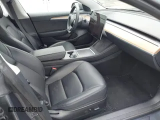 2023 Tesla Model 3 с VIN 5YJ3E1EAXPF434783, выставлен на аукционе IAAI как лот 42396072 с пробегом 17 054 миль миль и . История ставок и продаж доступна на DreamBid. Изображение 5.