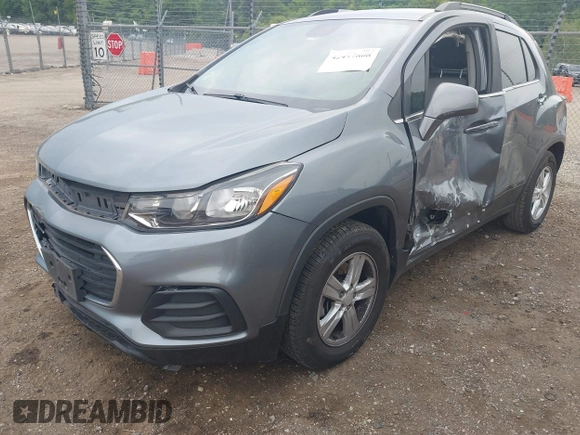 2020 Chevrolet Trax LT with VIN 3GNCJLSB9LL302685, listed as a IAAI auction lot 42497808 with 38,089 mi miles and . Bid and sale history available at DreamBid. Image 6.
