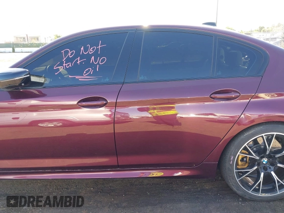 2019 BMW M5 z VIN WBSJF0C55KB284980, wystawiony jako IAAI lot #39406520 z przebiegiem 24 919 mil mil oraz . Historia ofert i sprzedaży dostępna na DreamBid. Obrazek 15.