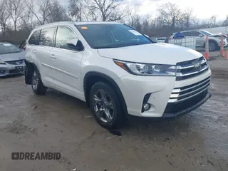 2017 Toyota Highlander Limited with VIN 5TDDZRFH7HS446499, listed as a IAAI auction lot 41681302 with 89,055 mi miles and . Bid and sale history available at DreamBid. Image 1.