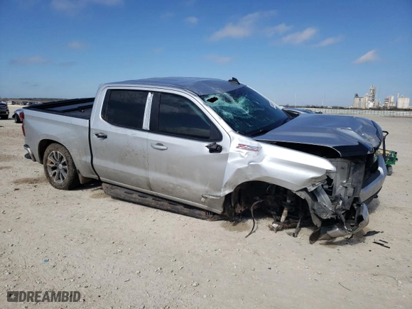 2019 Chevrolet Silverado 1500 RST with VIN 3GCUYEED7KG116460, listed as a Copart auction lot 46805345 with 108,970 mi miles and Salvage Title. Bid and sale history available at carsss.com. Image 4.