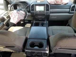 2018 Ford F-350 XL с VIN 1FT8W3BT2JEC97593, выставлен на аукционе Copart как лот 58744085 с пробегом 228 989 миль миль и Списание • Salvage title. История ставок и продаж доступна на DreamBid. Изображение 8.