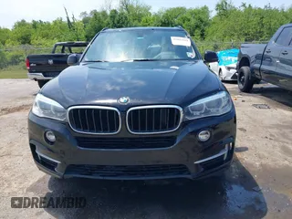 2015 BMW X5 sDrive35i with VIN 5UXKR2C50F0H39042, listed as a IAAI auction lot 42027819 with 152,239 mi miles. Bid and sale history available at carsss.com. Image 12.