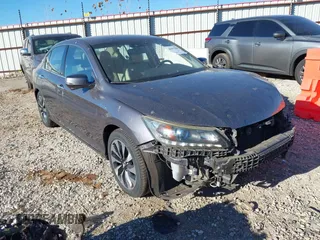 2014 Honda Accord EX-L with VIN 1HGCR6F52EA004109, listed as a IAAI auction lot 40992980 with 122,894 mi miles and . Bid and sale history available at DreamBid. Image 1.