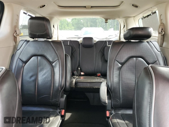 2020 Chrysler Pacifica Limited with VIN 2C4RC1GG5LR276370, listed as a Copart auction lot 61098805 with 150,700 mi miles and Salvage title. Bid and sale history available at DreamBid. Image 10.