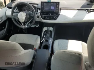 2020 Toyota Corolla Hatchback SE with VIN JTND4RBE8L3093965, listed as a Copart auction lot 66914464 with 33,584 mi miles and Salvage Title. Bid and sale history available at carsss.com. Image 8.