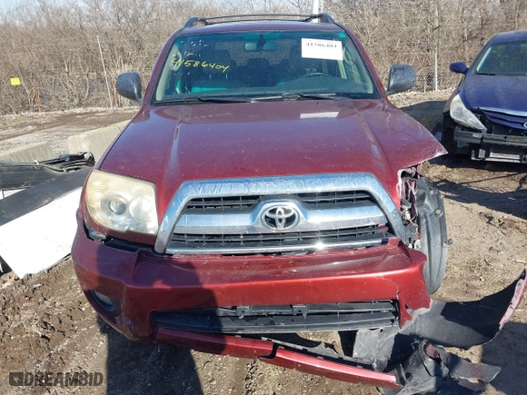 2008 Toyota 4Runner SR5 with VIN JTEZU14R58K019066, listed as a IAAI auction lot 41586404 with 248,633 mi miles. Bid and sale history available at carsss.com. Image 12.