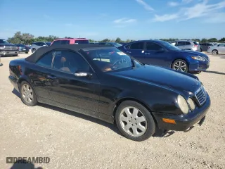 2002 Mercedes-Benz CLK-Class with VIN WDBLK65G02T119411, listed as a Copart auction lot 74130314 with 0 mi miles and Non Repairable. Bid and sale history available at carsss.com. Image 4.