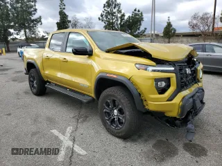 2023 GMC Canyon 2WD Elevation with VIN 1GTP5BEK9P1122916, listed as a Copart auction lot 45392895 with 12,218 mi miles and Salvage Title. Bid and sale history available at carsss.com. Image 4.