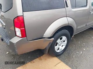 2005 Nissan Pathfinder SE with VIN 5N1AR18WX5C779157, listed as a IAAI auction lot 40363768 with 172,167 mi miles and . Bid and sale history available at DreamBid. Image 6.