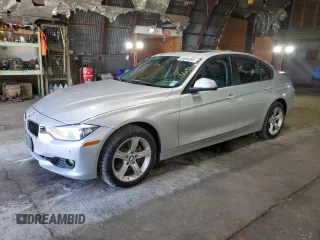 2014 BMW 3 Series 328i xDrive с VIN WBA3B5C55EP652751, выставлен на аукционе Copart как лот 61654285 с пробегом 134 642 миль миль и Списание • Salvage title. История ставок и продаж доступна на DreamBid. Изображение 1.