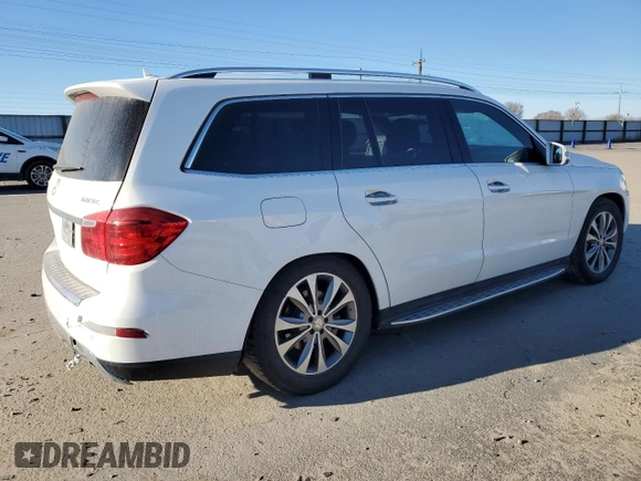 2015 Mercedes-Benz GL-Class GL 350 BlueTEC with VIN 4JGDF2EE1FA471296, listed as a Copart auction lot 88318265 with 126,393 mi miles and Salvage Title. Bid and sale history available at carsss.com. Image 3.