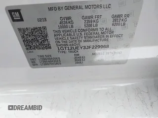 2018 GMC Sierra 2500HD Denali z VIN 1GT12UEY3JF229968, wystawiony jako IAAI lot #41679262 z przebiegiem 126 946 mil mil oraz . Historia ofert i sprzedaży dostępna na DreamBid. Obrazek 9.