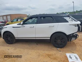 2020 Land Rover Range Rover Velar S z VIN SALYB2EX3LA292863, wystawiony jako IAAI lot #42077381 z przebiegiem 41 595 mil mil oraz . Historia ofert i sprzedaży dostępna na DreamBid. Obrazek 13.