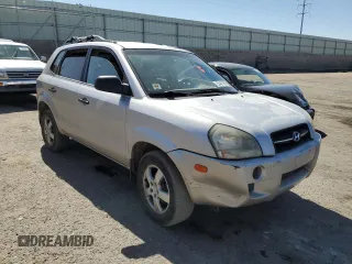 2005 Hyundai Tucson GL with VIN KM8JM12B25U241969, listed as a Copart auction lot 53461165 with 216,197 mi miles and Salvage Title. Bid and sale history available at carsss.com. Image 4.