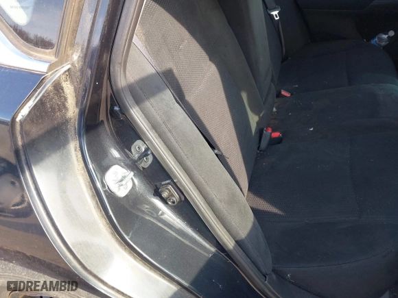 2015 Nissan Altima 2.5 with VIN 1N4AL3AP0FC124842, listed as a IAAI auction lot 42066237 with 147,853 mi miles. Bid and sale history available at carsss.com. Image 8.