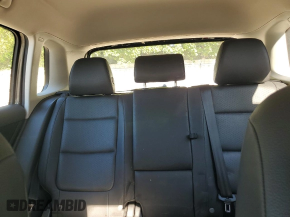 2016 Volkswagen Tiguan SE with VIN WVGBV7AX2GW524185, listed as a Copart auction lot 57615065 with 92,050 mi miles and Salvage title. Bid and sale history available at DreamBid. Image 10.