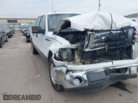 2012 Ford F-150 XL z VIN 1FTFW1CFXCFC24845, wystawiony jako IAAI lot #41507563 z przebiegiem Nie podano mil oraz . Historia ofert i sprzedaży dostępna na DreamBid. Obrazek 1.