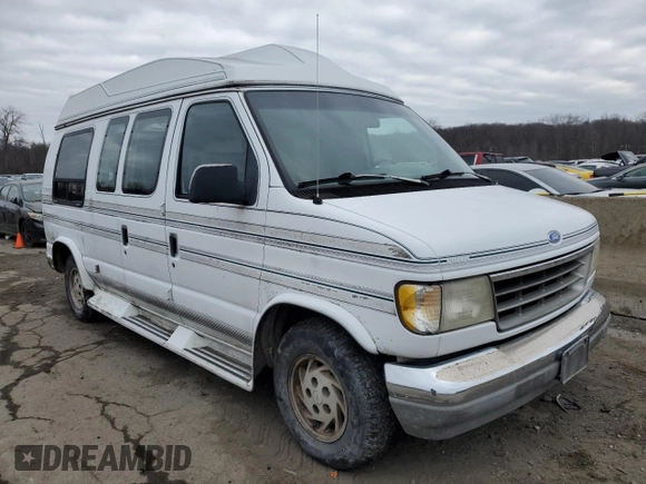 1993 Ford Econoline Cargo with VIN 1FDEE14N8PHA30213, listed as a Copart auction lot 88100175 with 87,897 mi miles and Clean Title. Bid and sale history available at carsss.com. Image 4.