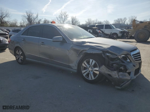 2013 Mercedes-Benz E-Class E 350 Luxury with VIN WDDHF8JB3DA731205, listed as a Copart auction lot 50620285 with 53,279 mi miles and Salvage Title. Bid and sale history available at carsss.com. Image 4.
